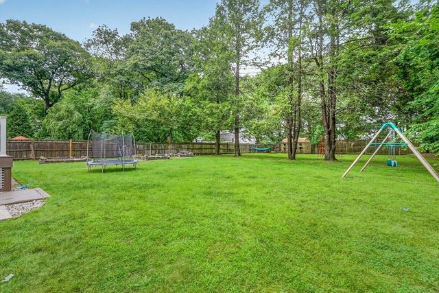 200 South Rd, Bedford, MA 01730