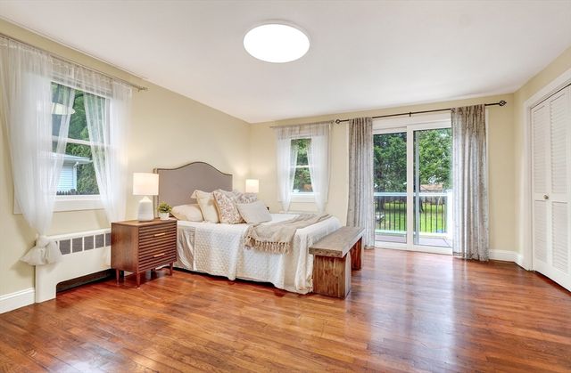 200 South Rd, Bedford, MA 01730