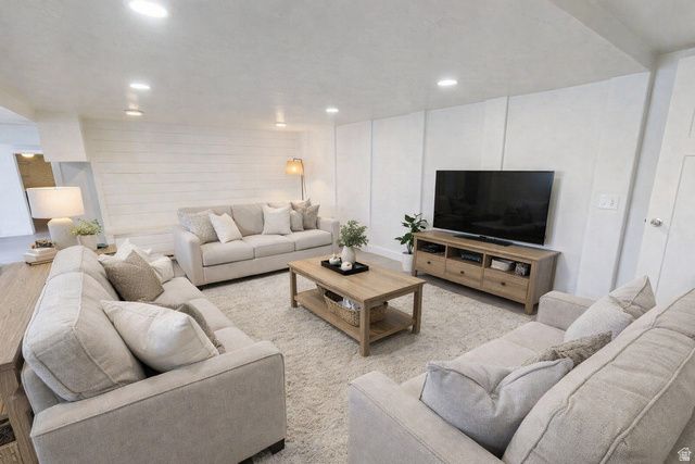 5288 W 3830 S, West Valley City, UT 84120