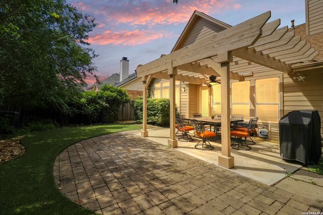 8 MARELLA DR, San Antonio, TX 78248