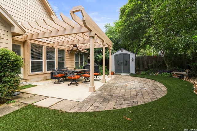 8 MARELLA DR, San Antonio, TX 78248