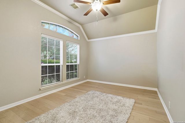 8 MARELLA DR, San Antonio, TX 78248