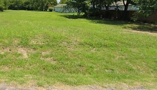 1500-1510 Albert Broadfoot Street, Bonham, TX 75418