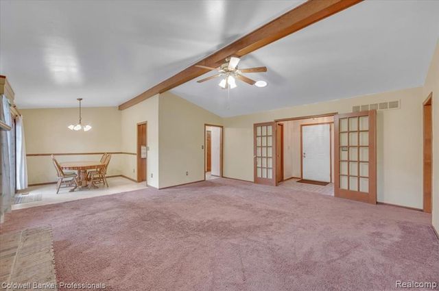 5015 Fox Hill Drive, Sterling Heights, MI 48310