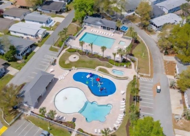 298 Flamingo Ct., Surfside Beach, SC 29575