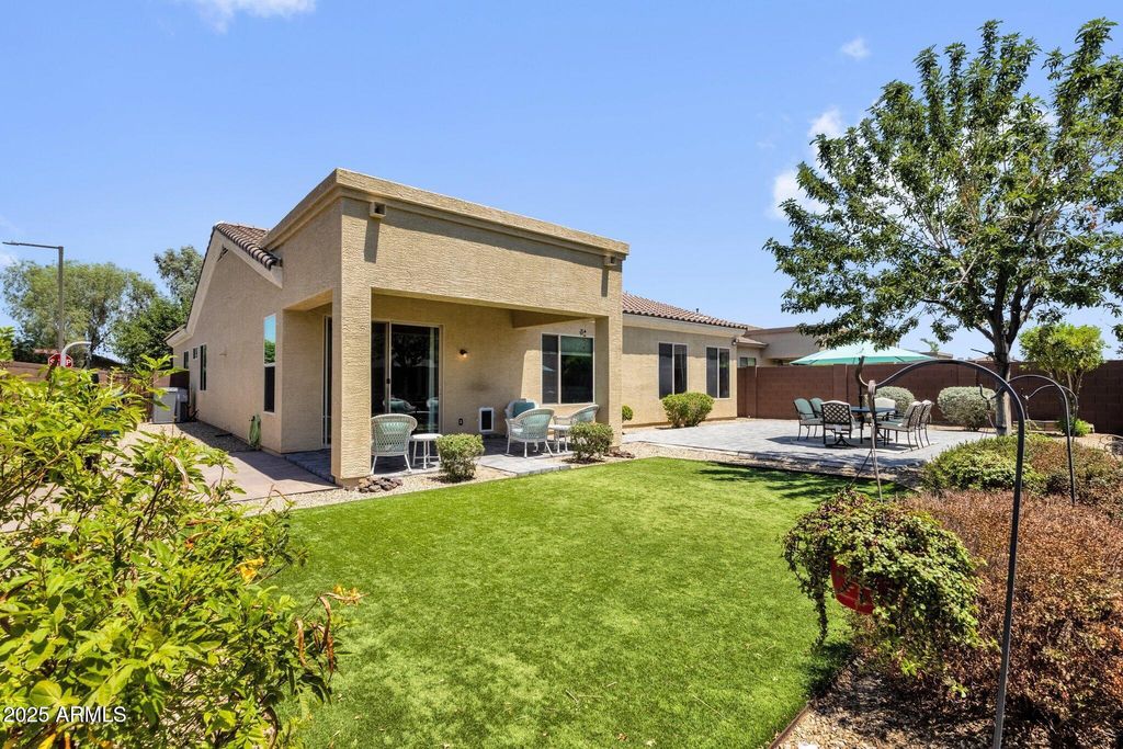 16528 N 181ST Drive, Surprise, AZ 85388 — photo 5
