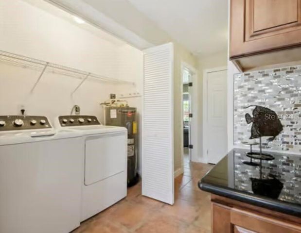 1915 RIVERVIEW BOULEVARD, Bradenton, FL 34205