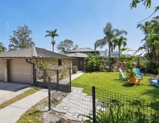 1915 RIVERVIEW BOULEVARD, Bradenton, FL 34205