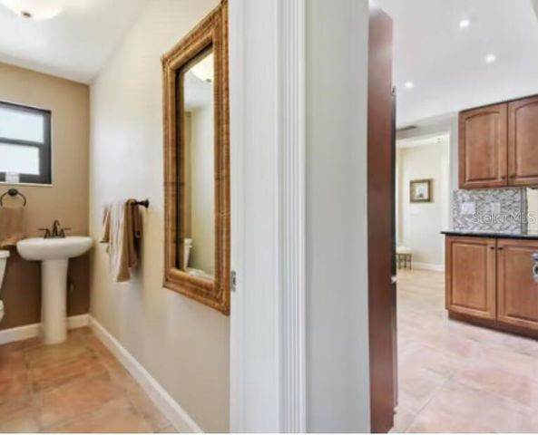 1915 RIVERVIEW BOULEVARD, Bradenton, FL 34205