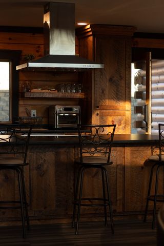 566 Canoe Point, Ellijay, GA 30540