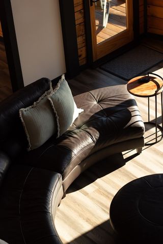 566 Canoe Point, Ellijay, GA 30540