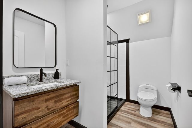 566 Canoe Point, Ellijay, GA 30540