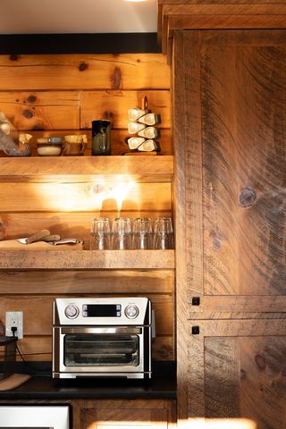 566 Canoe Point, Ellijay, GA 30540