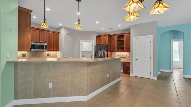 6883 LACY DRIVE, Lakeland, FL 33813