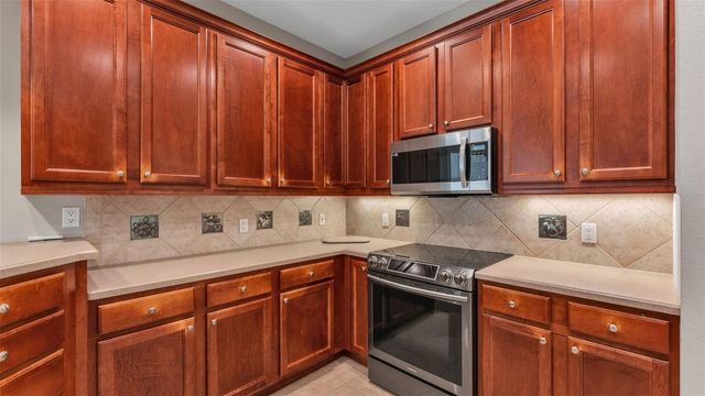 6883 LACY DRIVE, Lakeland, FL 33813