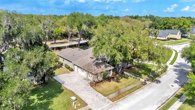 6883 LACY DRIVE, Lakeland, FL 33813