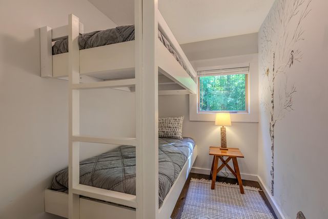 202 Twin Brook Circle, Londonderry, VT 05155