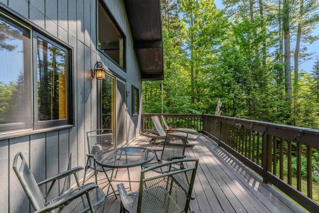 202 Twin Brook Circle, Londonderry, VT 05155