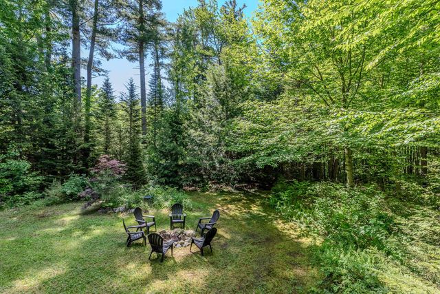 202 Twin Brook Circle, Londonderry, VT 05155
