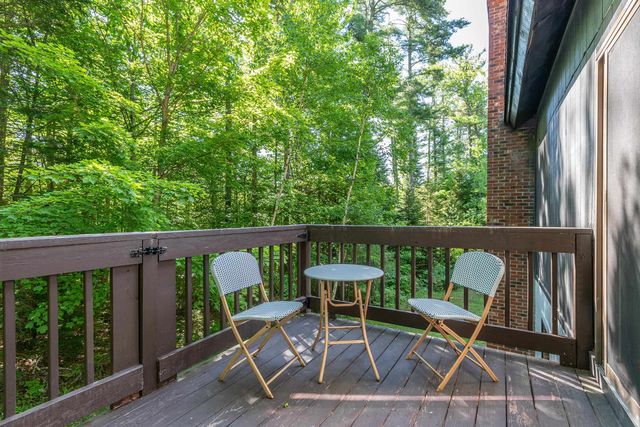 202 Twin Brook Circle, Londonderry, VT 05155