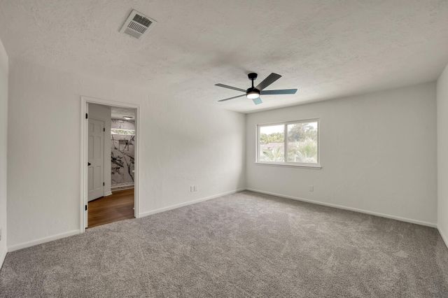 47 Devonshire Drive, Conroe, TX 77304