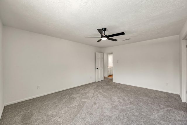 47 Devonshire Drive, Conroe, TX 77304