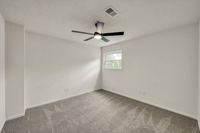 47 Devonshire Drive, Conroe, TX 77304