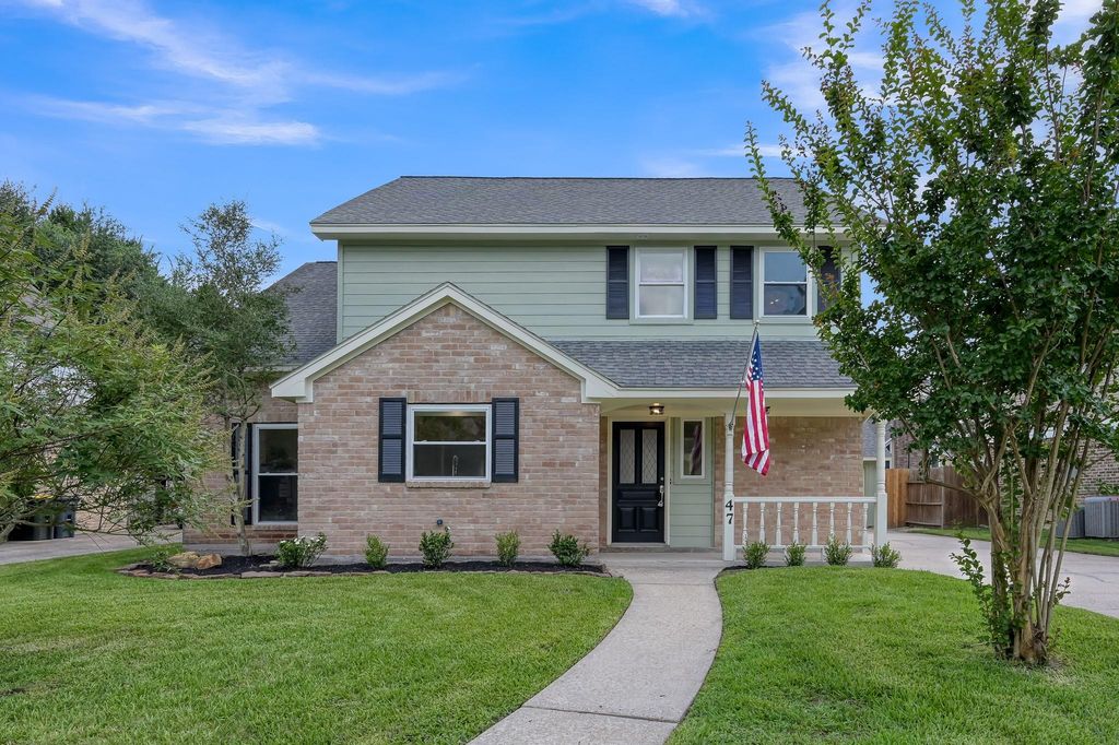 47 Devonshire Drive, Conroe, TX 77304