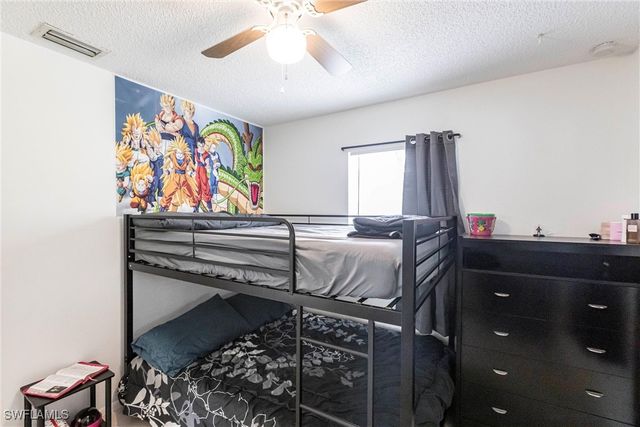 5106 Lee CIR S, Lehigh Acres, FL 33971