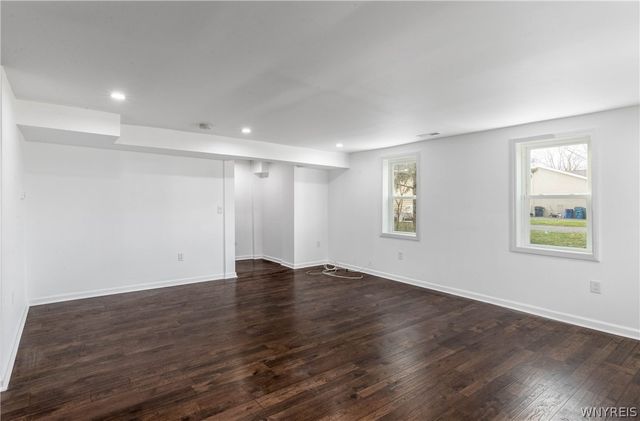 365 Elmwood Road, Grand Island, NY 14072