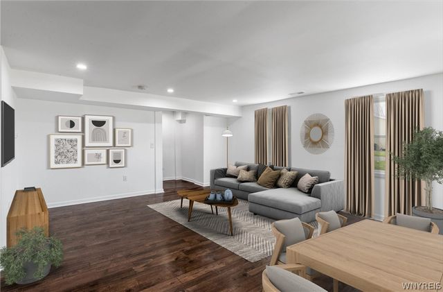 365 Elmwood Road, Grand Island, NY 14072