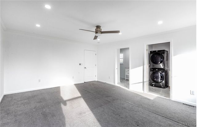 365 Elmwood Road, Grand Island, NY 14072