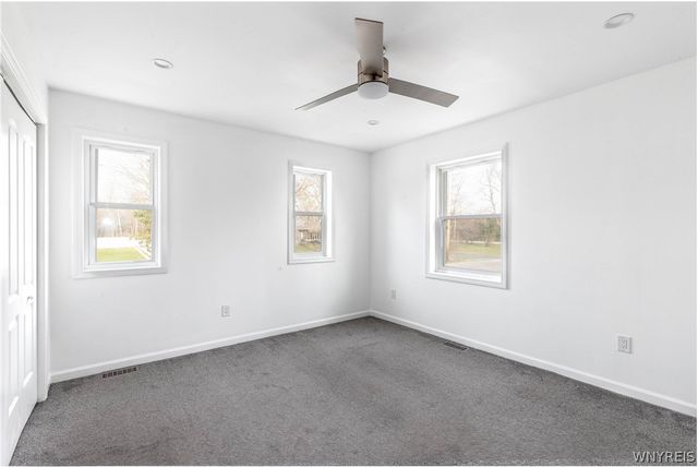 365 Elmwood Road, Grand Island, NY 14072