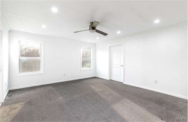 365 Elmwood Road, Grand Island, NY 14072