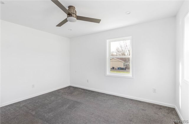 365 Elmwood Road, Grand Island, NY 14072