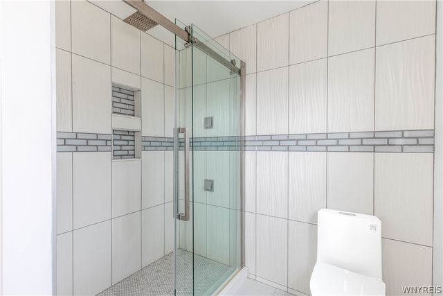 365 Elmwood Road, Grand Island, NY 14072