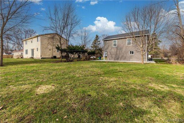 365 Elmwood Road, Grand Island, NY 14072