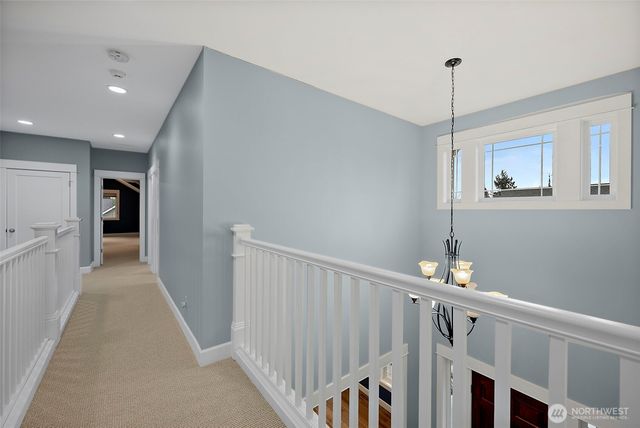 2712 Sunset Court, Steilacoom, WA 98388