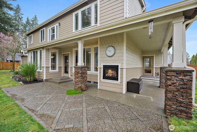2712 Sunset Court, Steilacoom, WA 98388