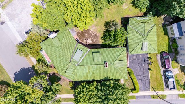 8 Union Place, Johnstown, NY 12095