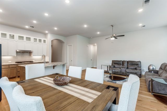 1835 Bell Court, Van Alstyne, TX 75495