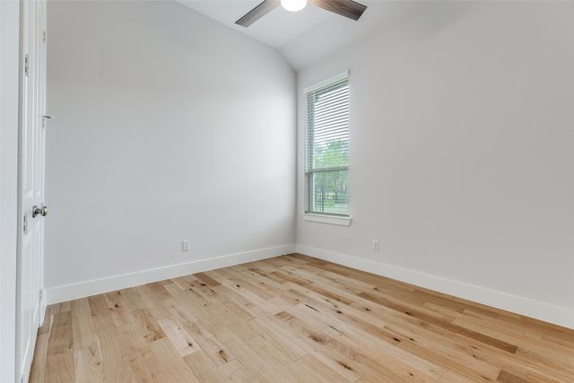 1835 Bell Court, Van Alstyne, TX 75495