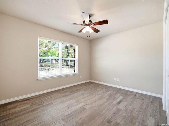 1530 Bob White Dr, Spring Branch, TX 78070