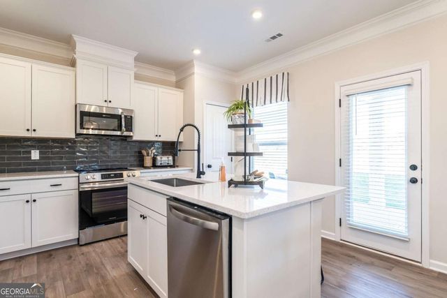 107 Willow Circle, Rock Spring, GA 30739