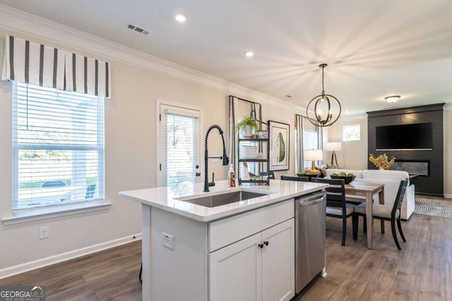 107 Willow Circle, Rock Spring, GA 30739