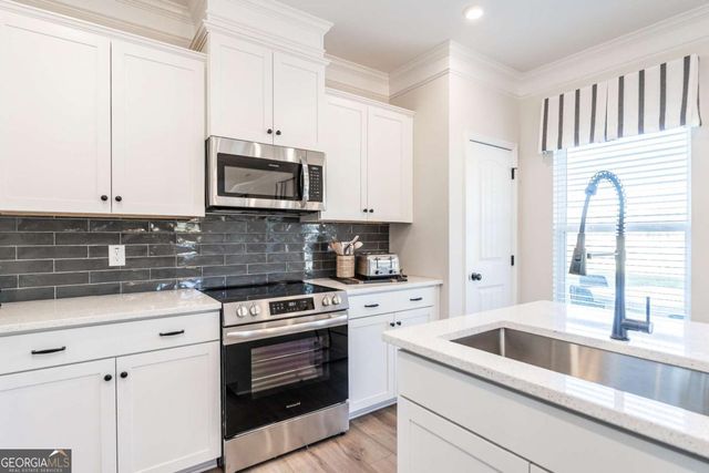 107 Willow Circle, Rock Spring, GA 30739