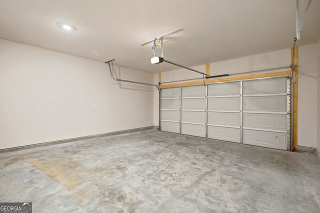 1638 High Falls Lane, Grayson, GA 30017