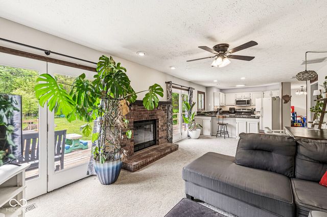 5542 Painted Maple Court, Indianapolis, IN 46254