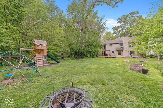 5542 Painted Maple Court, Indianapolis, IN 46254