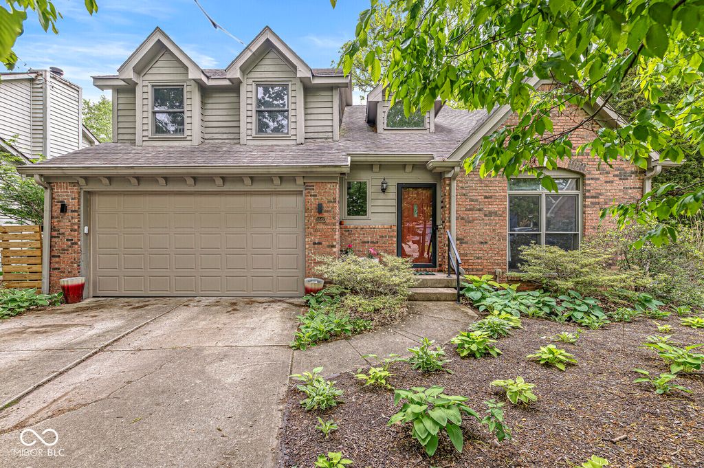 5542 Painted Maple Court, Indianapolis, IN 46254